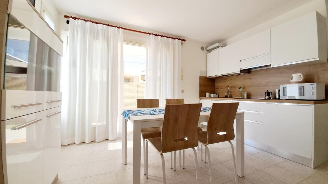 Villa Barbara Fra I Pini Lignano Sabbiadoro Buitenkant foto