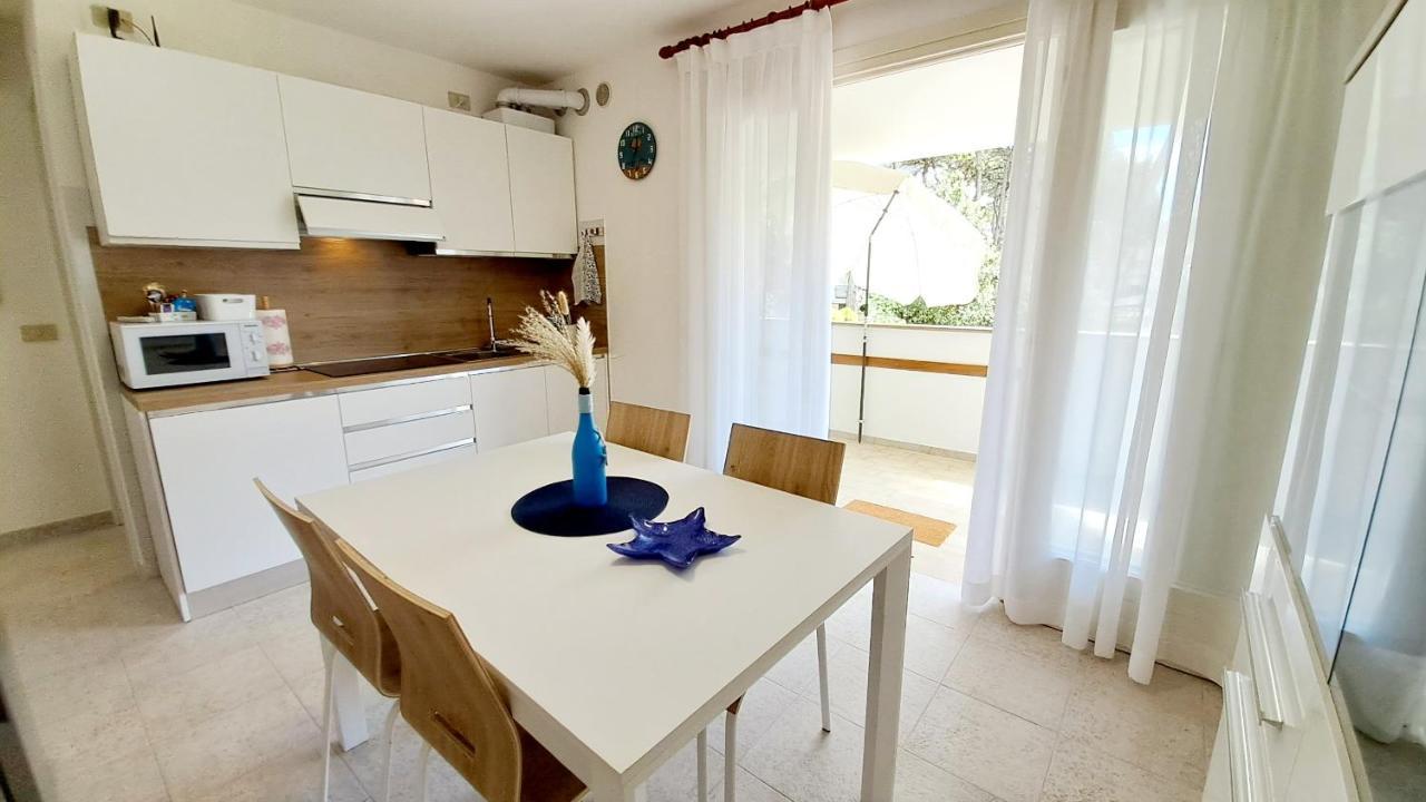 Villa Barbara Fra I Pini Lignano Sabbiadoro Buitenkant foto